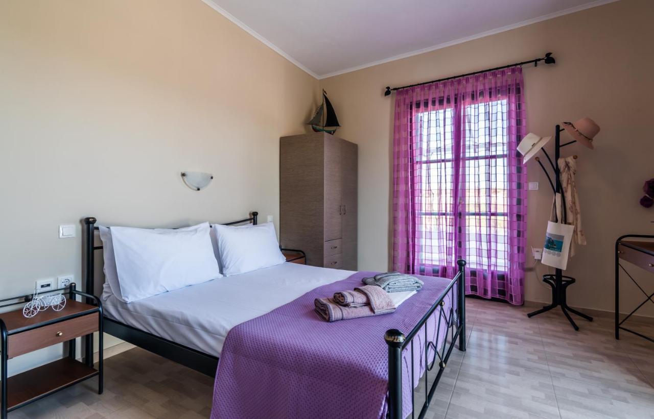 Tzivaeri Studios Zefiría Buitenkant foto